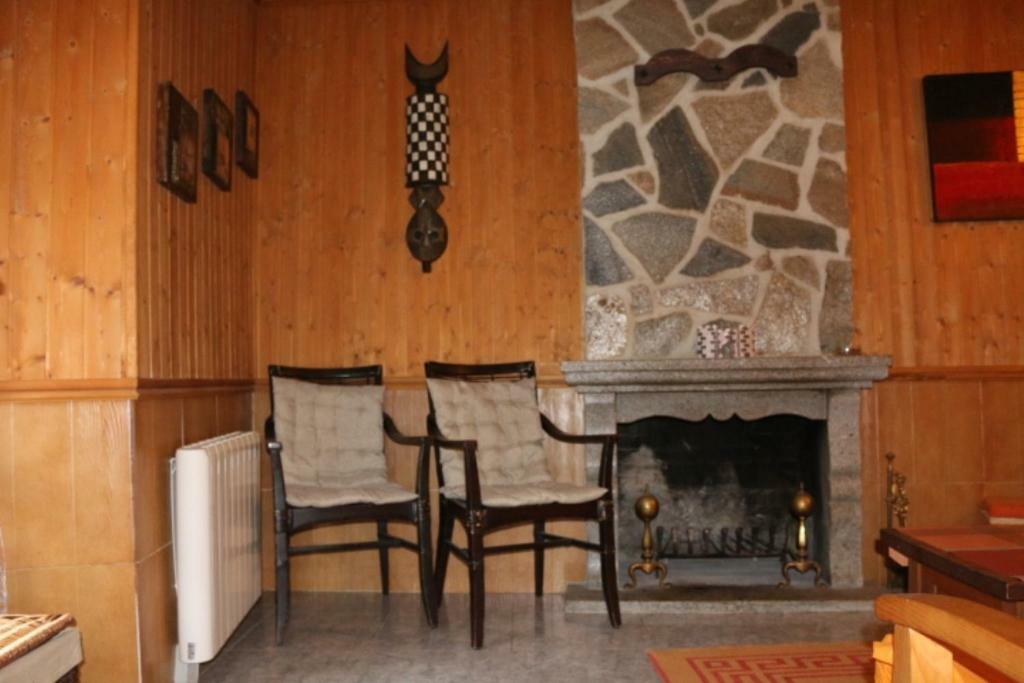 Casa Rural Los 2 Yugos Navaluenga Dış mekan fotoğraf