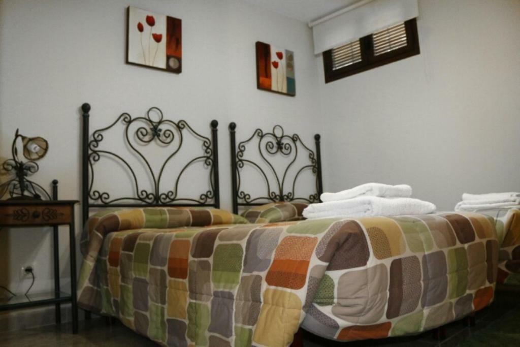 Casa Rural Los 2 Yugos Navaluenga Dış mekan fotoğraf
