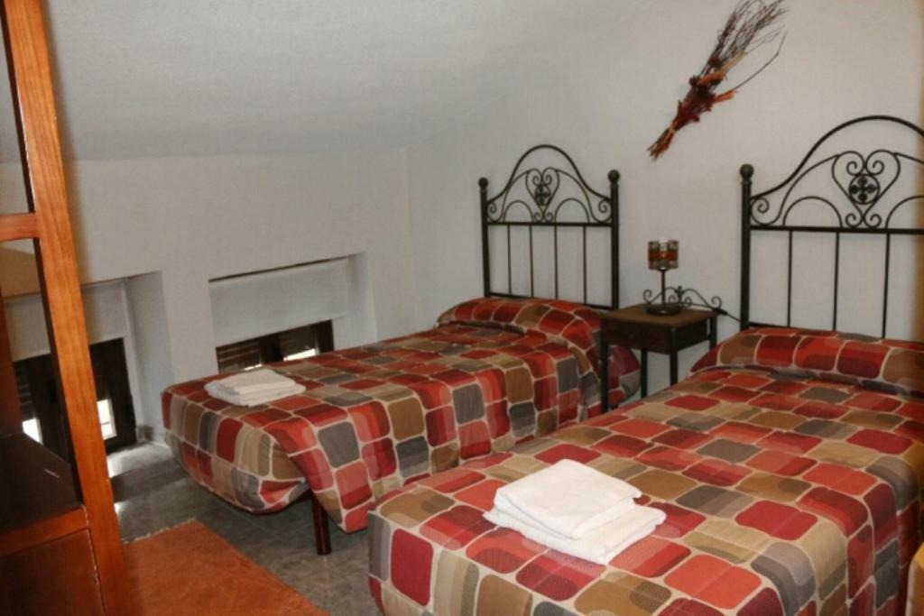 Casa Rural Los 2 Yugos Navaluenga Dış mekan fotoğraf